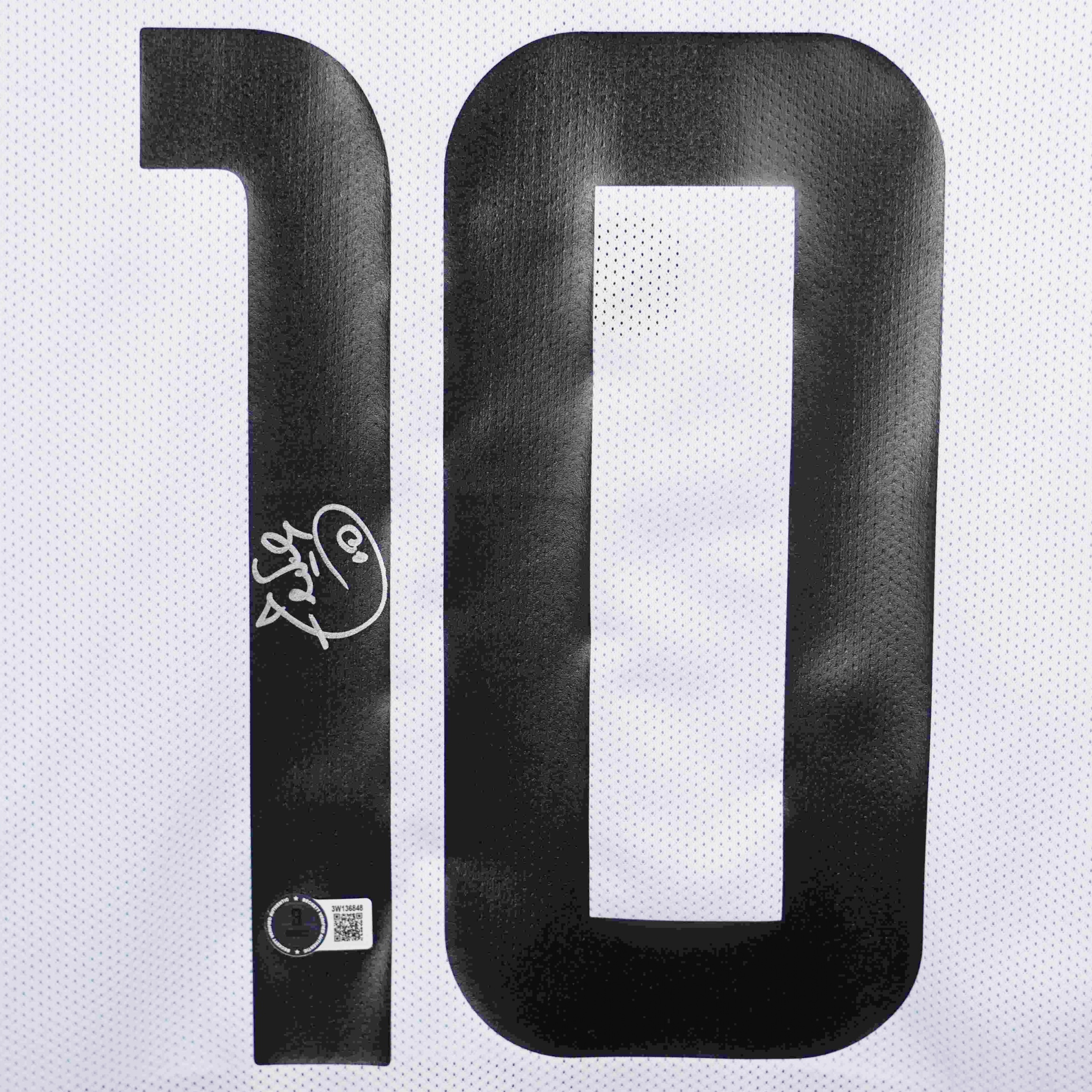 Carlos Tevez Signed Juventus FC Home Soccer Jersey #10 with Beckett Witness